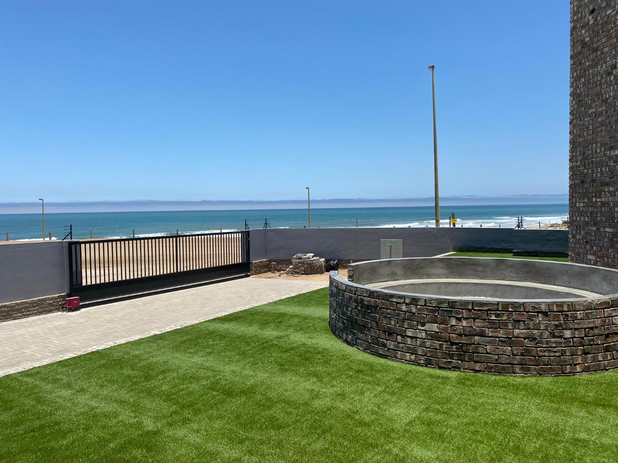 Diestrandwolf Sea View Self Catering Henties Bay Bagian luar foto