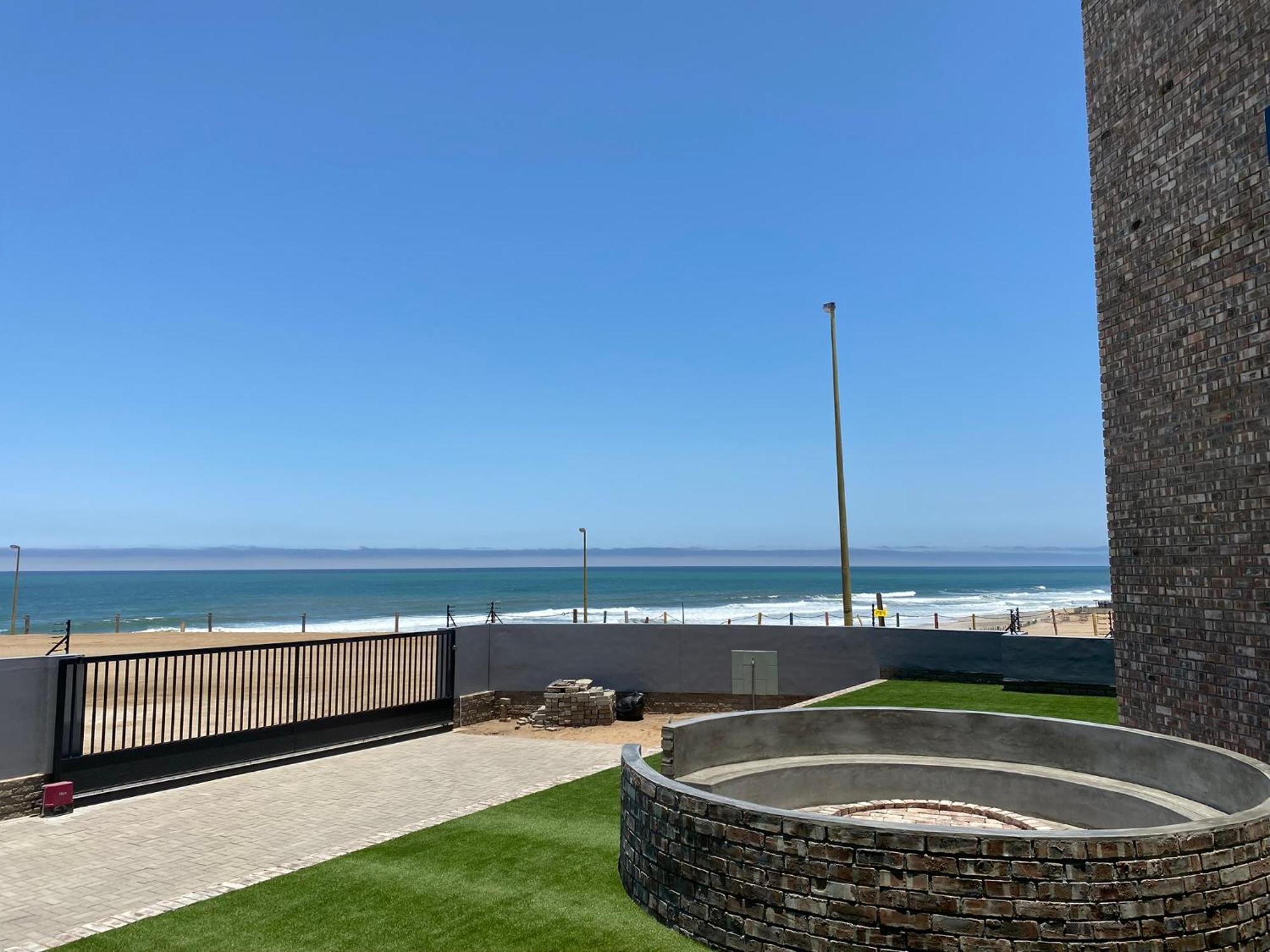 Diestrandwolf Sea View Self Catering Henties Bay Bagian luar foto